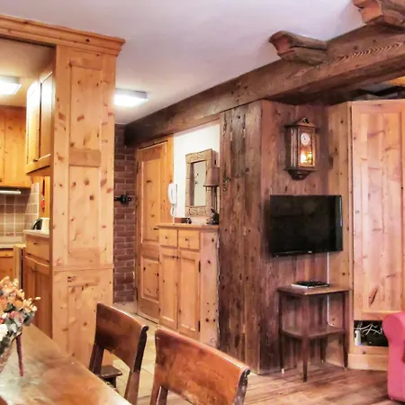 La Maison Cretaz Lägenhet